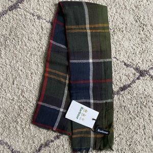 Barbour NWT scarf